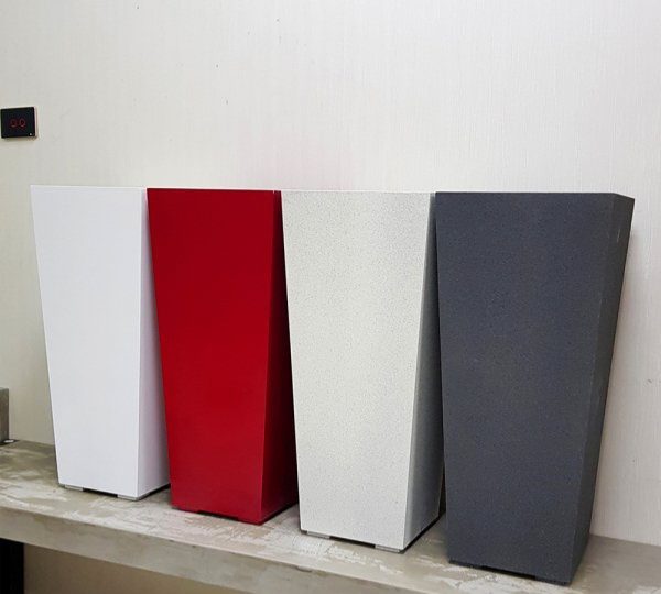 chậu composite Vuông Vát Cao Trắng Mờ